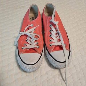 Pink converse
